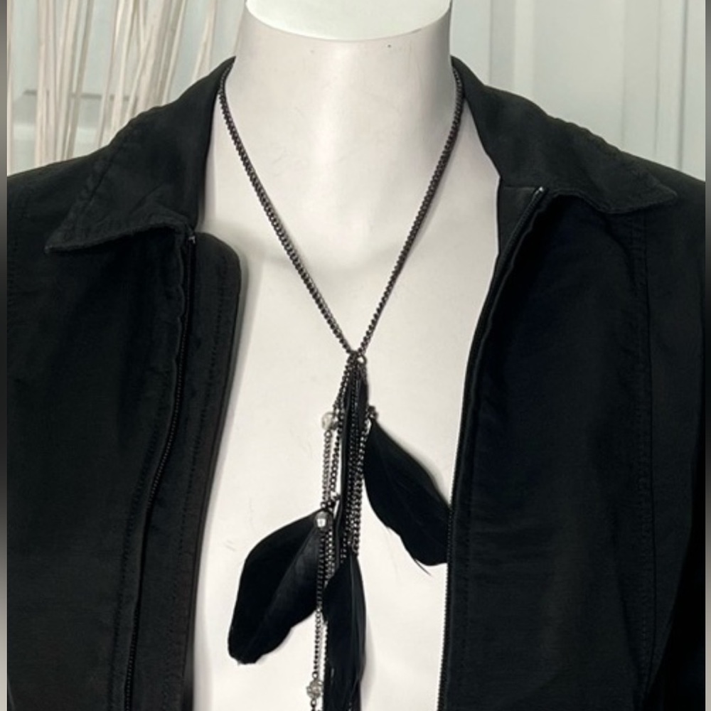 Feather necklace